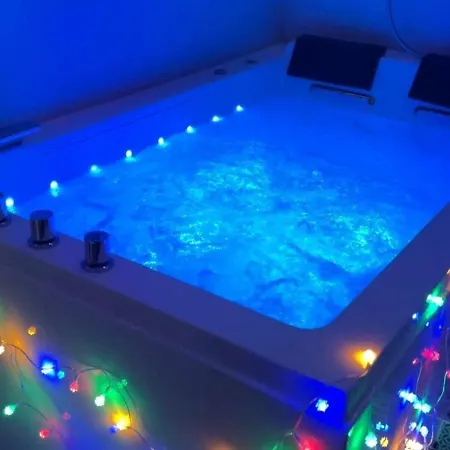 Lägenhet In With Jaccuzzi Paris